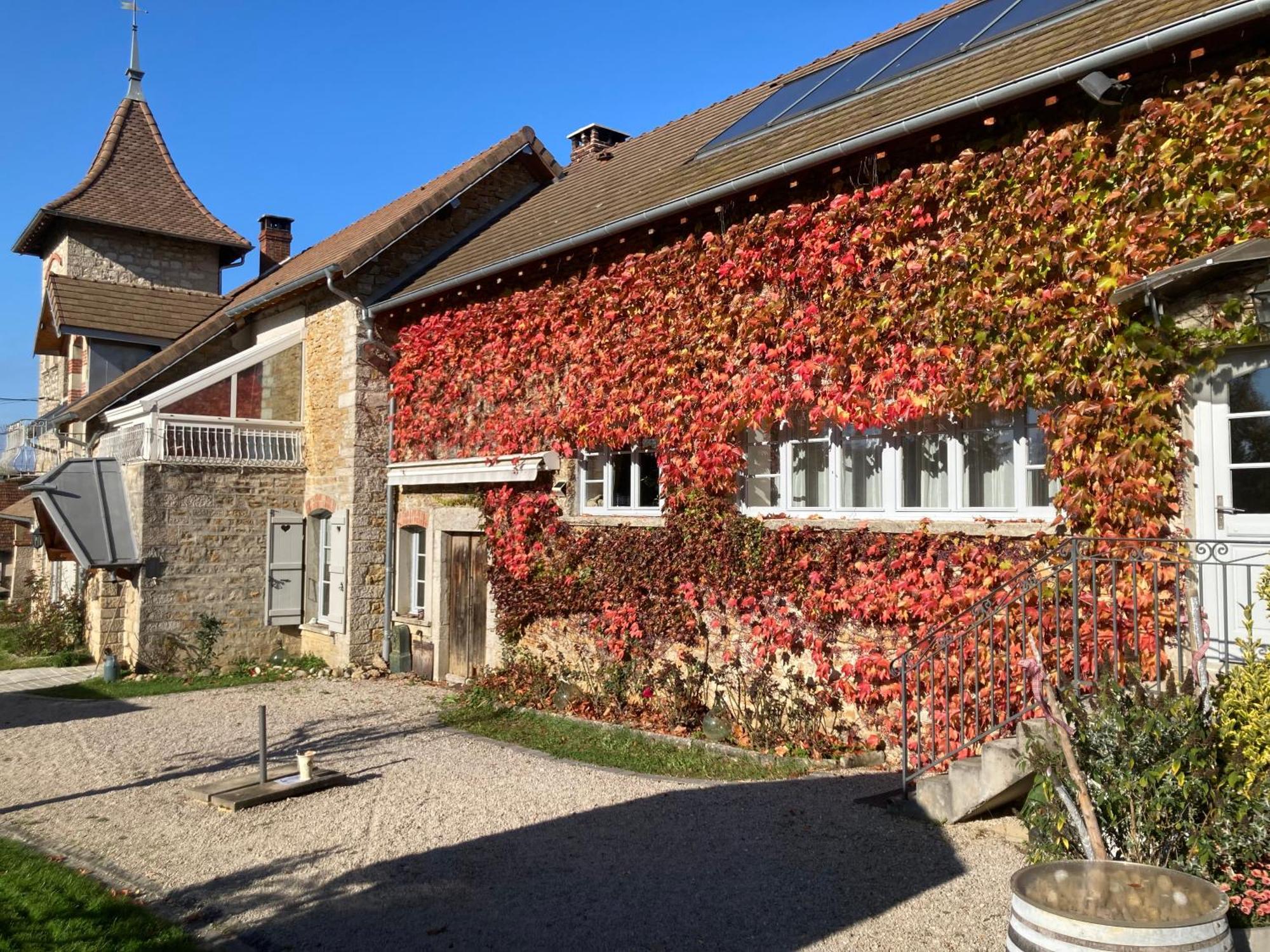 Chambres D'Hotes Le Relais De La Perle Le Vernois Exteriör bild
